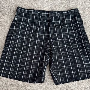 PGA Tour Shorts size 36 Golf Shorts
